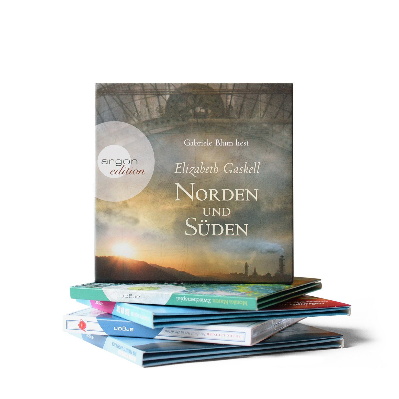 Hörbuch-Cover »Norden und Süden« auf Stapel anderer Hörbücher, Argon Verlag